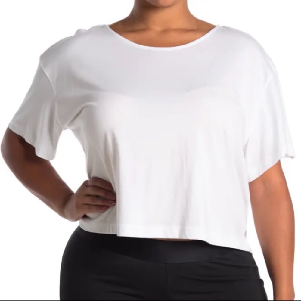 Z by Zella Re-Gen Crew Neck Top with Keyhole back